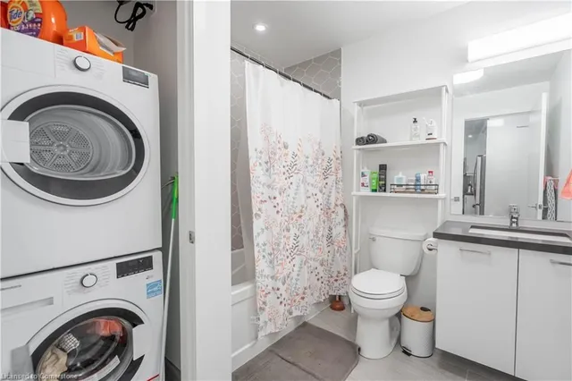 Additional property image - 479 Charlton Avenue East Unit 101