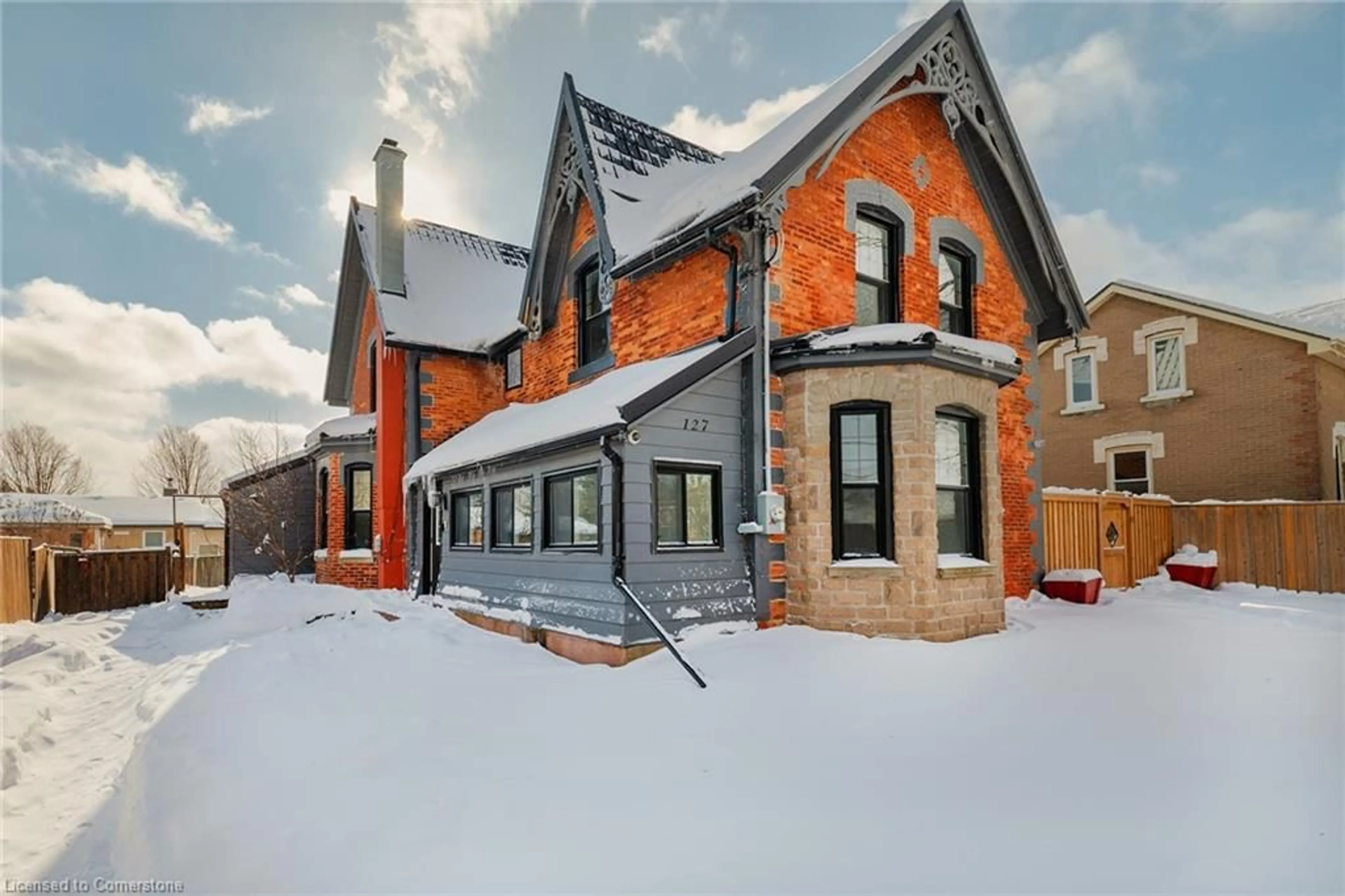 Home with brick exterior material, building for 127 Joseph St, Shelburne Ontario L0N 1S4