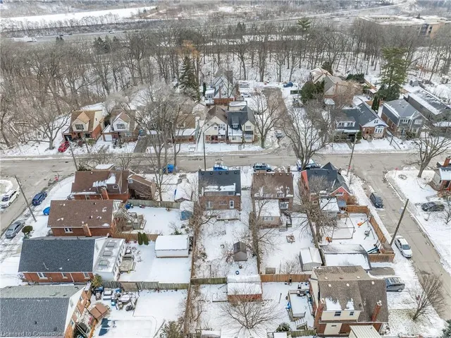 Additional property image - 97 Paradise Rd