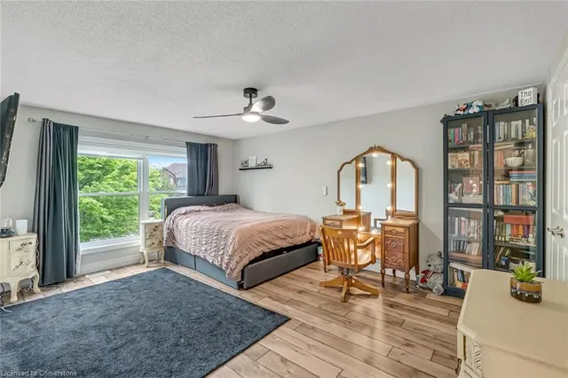 Additional property image - 2218 Vista Dr