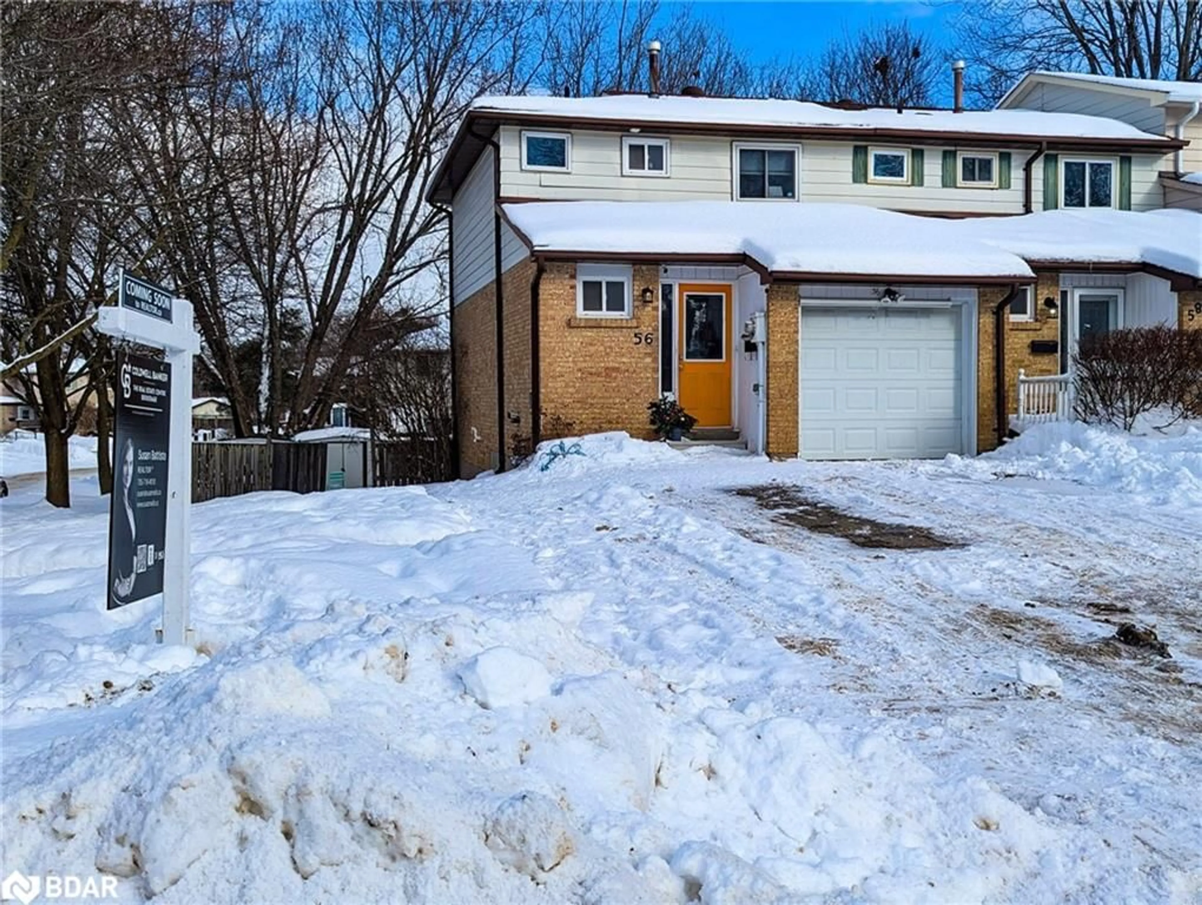 A pic from outside/outdoor area/front of a property/back of a property/a pic from drone, street for 56 Chaucer Cres, Barrie Ontario L4N 4T7