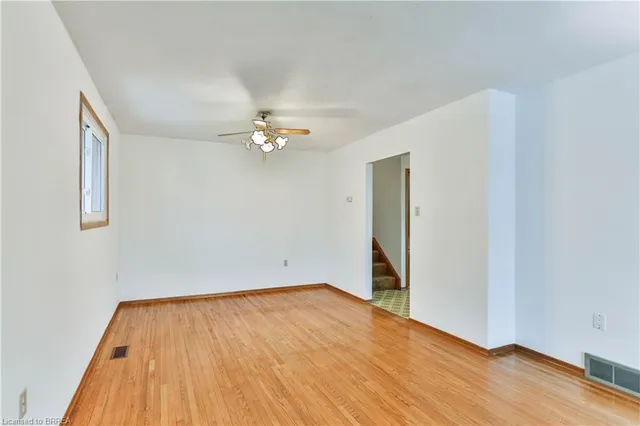 Additional property image - 15 Queensbury Dr