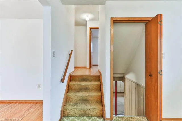 Additional property image - 15 Queensbury Dr