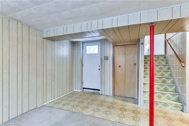 Additional property image - 15 Queensbury Dr