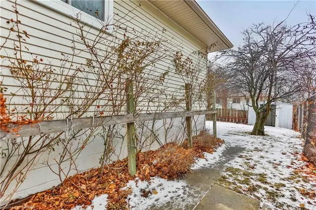 Additional property image - 15 Queensbury Dr