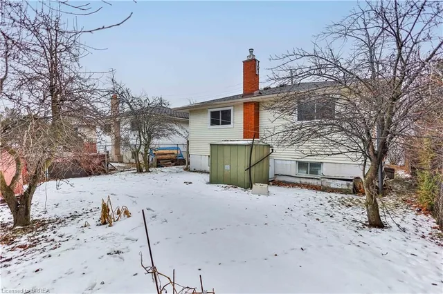 Additional property image - 15 Queensbury Dr