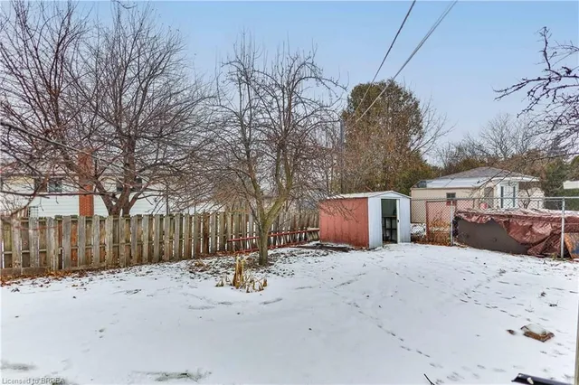 Additional property image - 15 Queensbury Dr