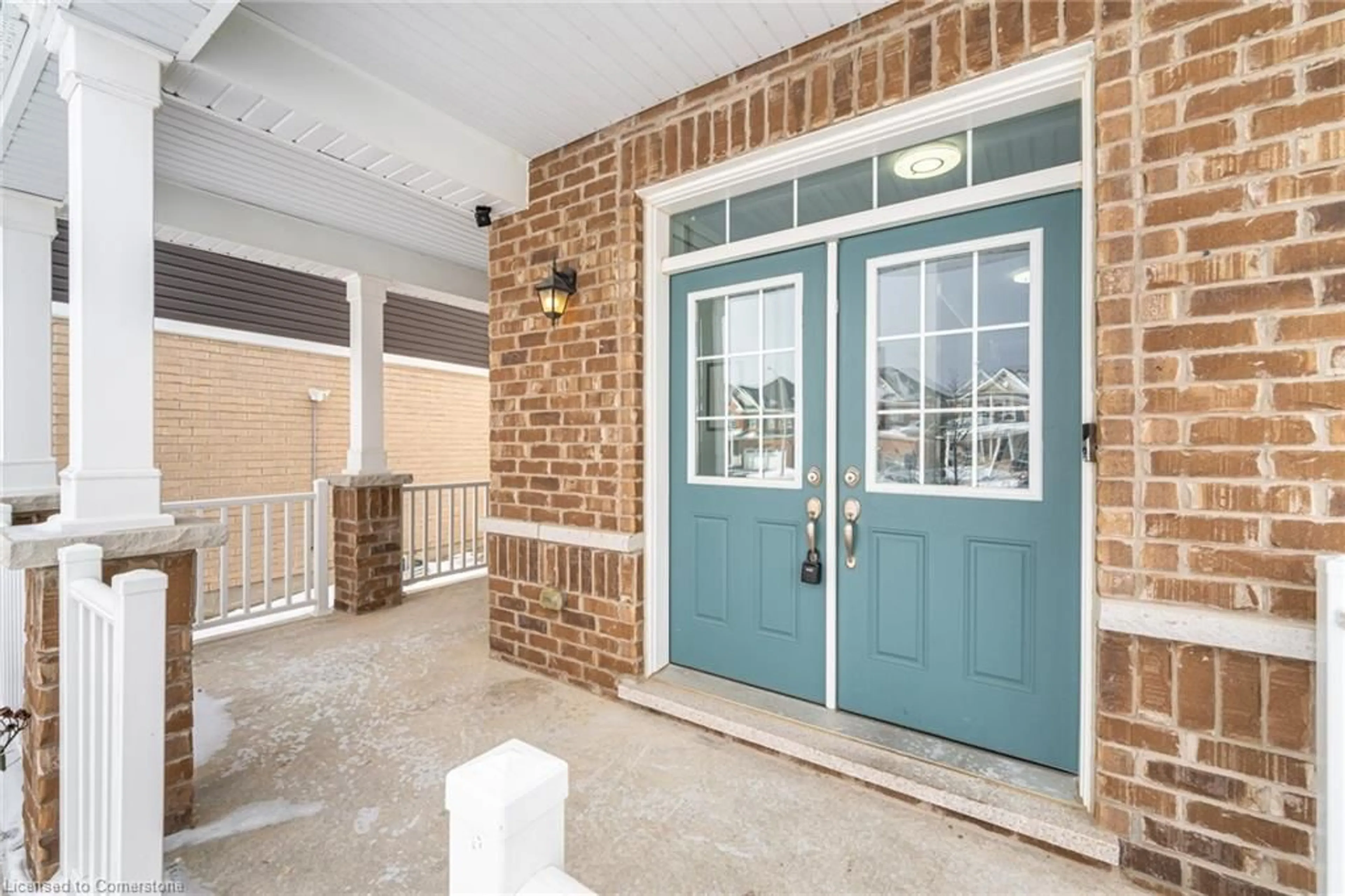 Indoor entryway for 12 Steed Court, Cambridge Ontario N3E 0B5