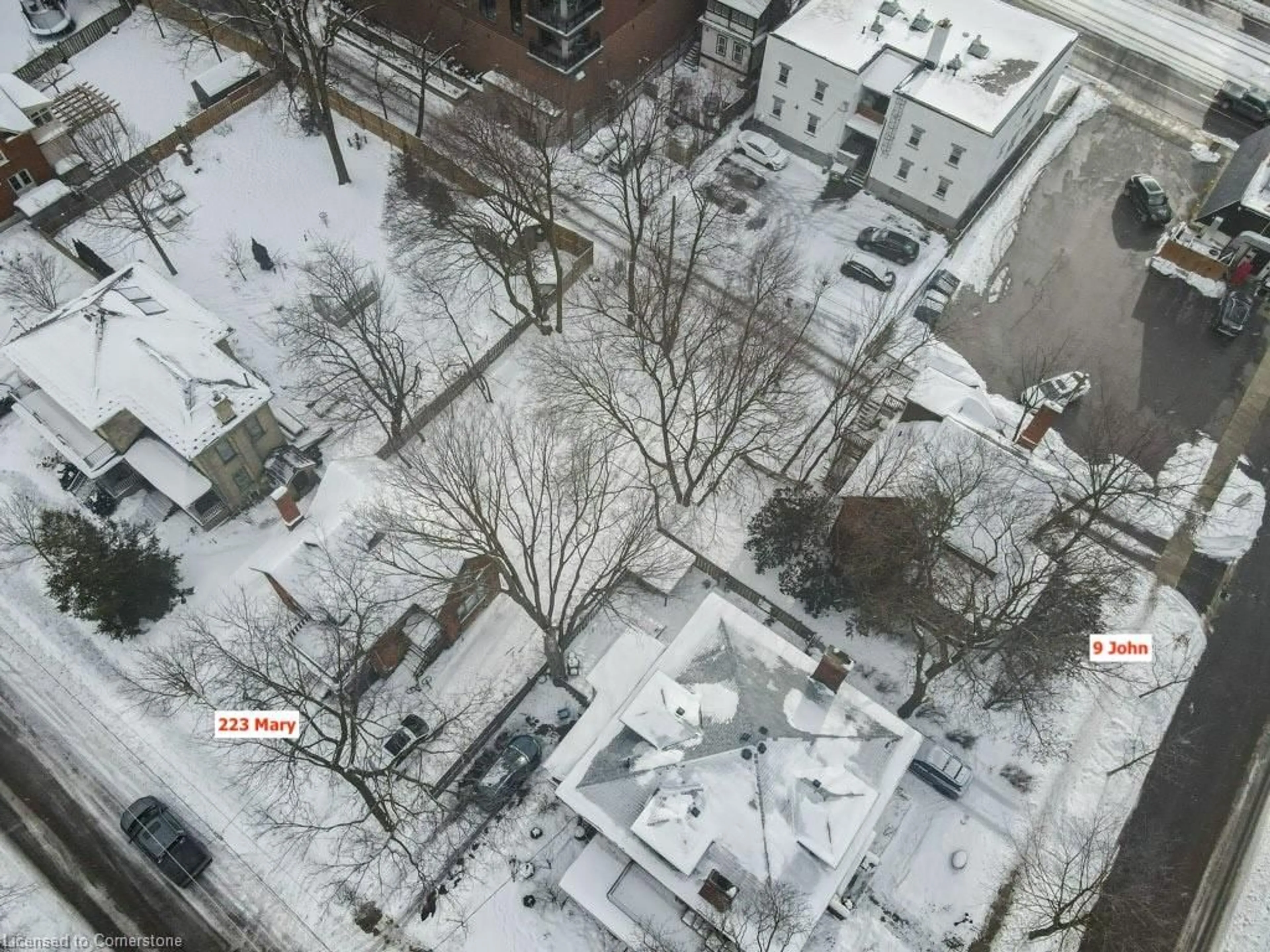 A pic from outside/outdoor area/front of a property/back of a property/a pic from drone, city buildings view from balcony for 223 Mary St, Waterloo Ontario N2J 1S3