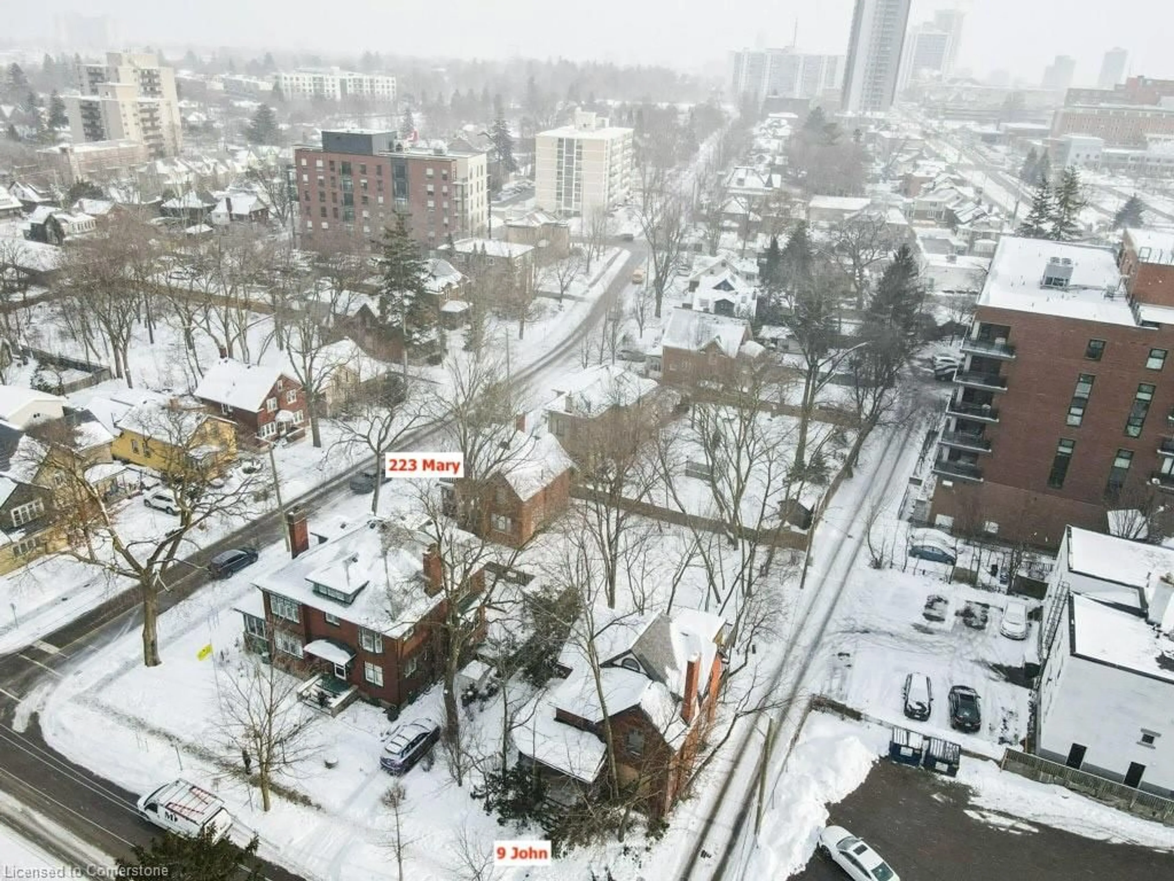 A pic from outside/outdoor area/front of a property/back of a property/a pic from drone, city buildings view from balcony for 223 Mary St, Waterloo Ontario N2J 1S3