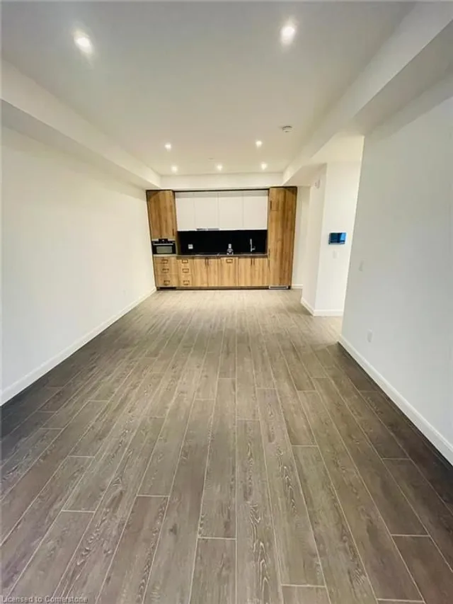 Additional property image - 741 King St Unit 103