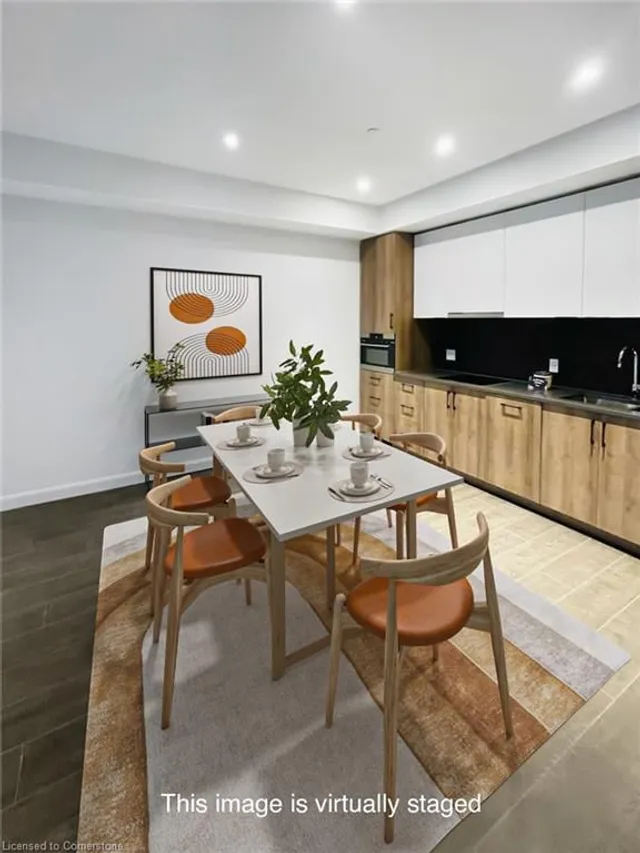 Additional property image - 741 King St Unit 103