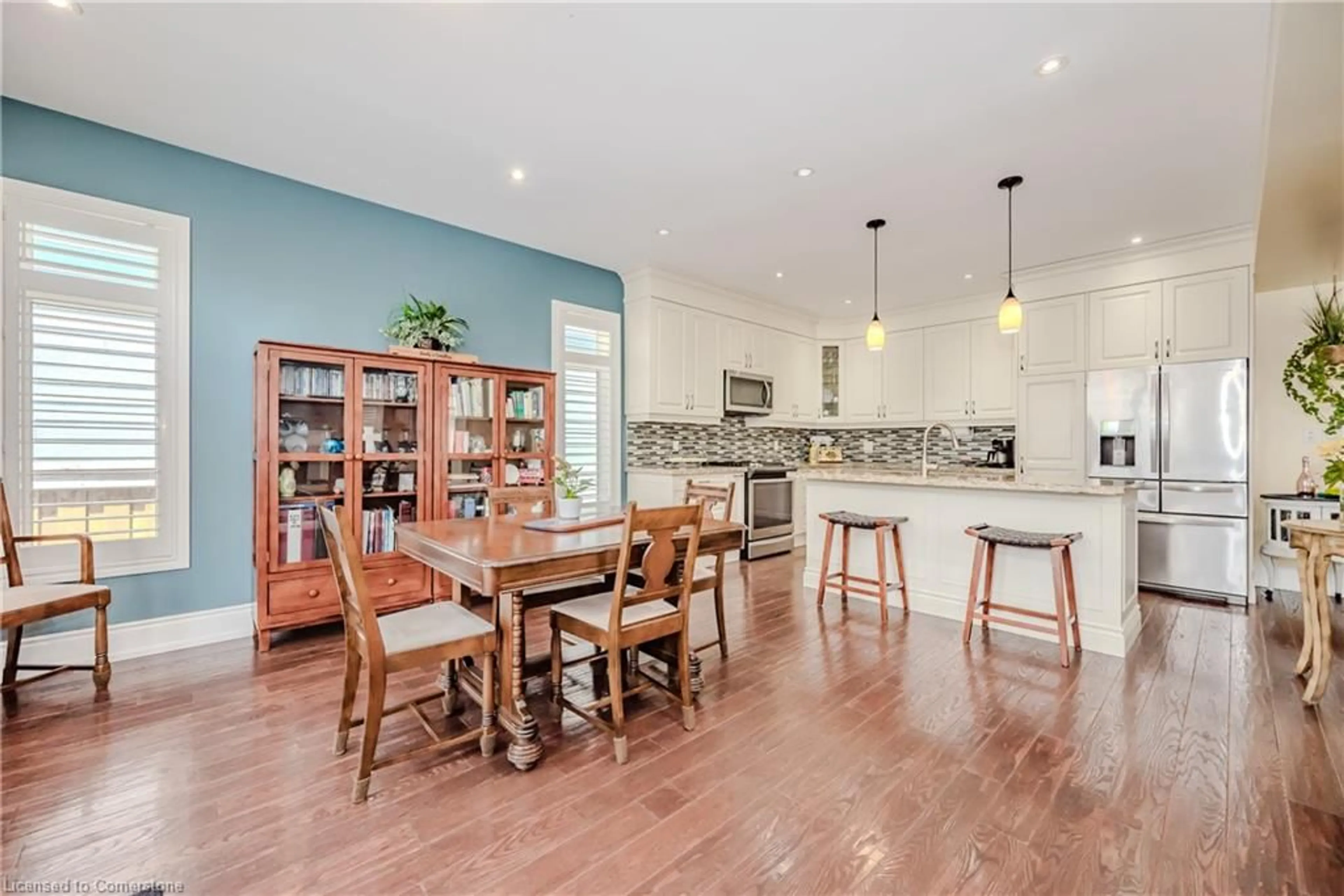 Open concept kitchen, unknown for 974 Beach Blvd, Hamilton Ontario L8H 6Z4