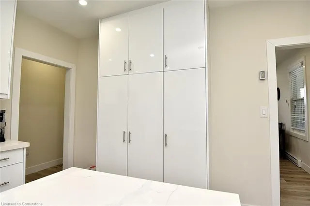 Additional property image - 2546 Wilson St