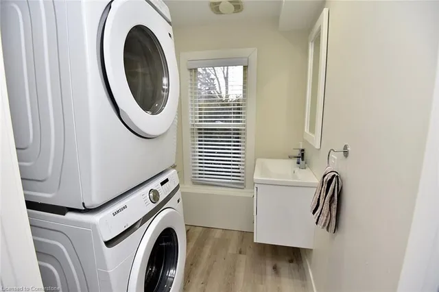 Additional property image - 2546 Wilson St