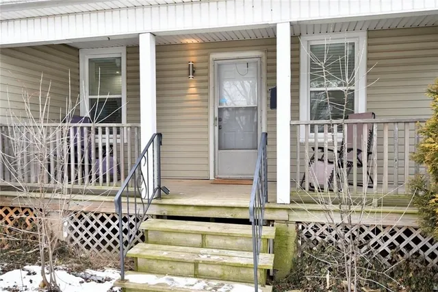 Additional property image - 2546 Wilson St
