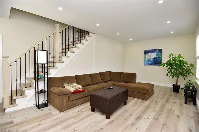 Additional property image - 2546 Wilson St