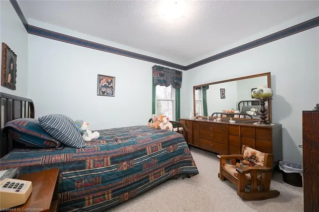 Additional property image - 90 Sydenham St