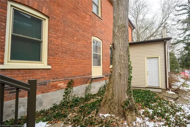 Additional property image - 90 Sydenham St