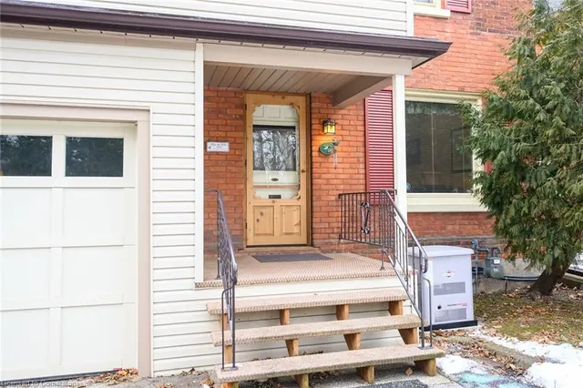 Additional property image - 90 Sydenham St