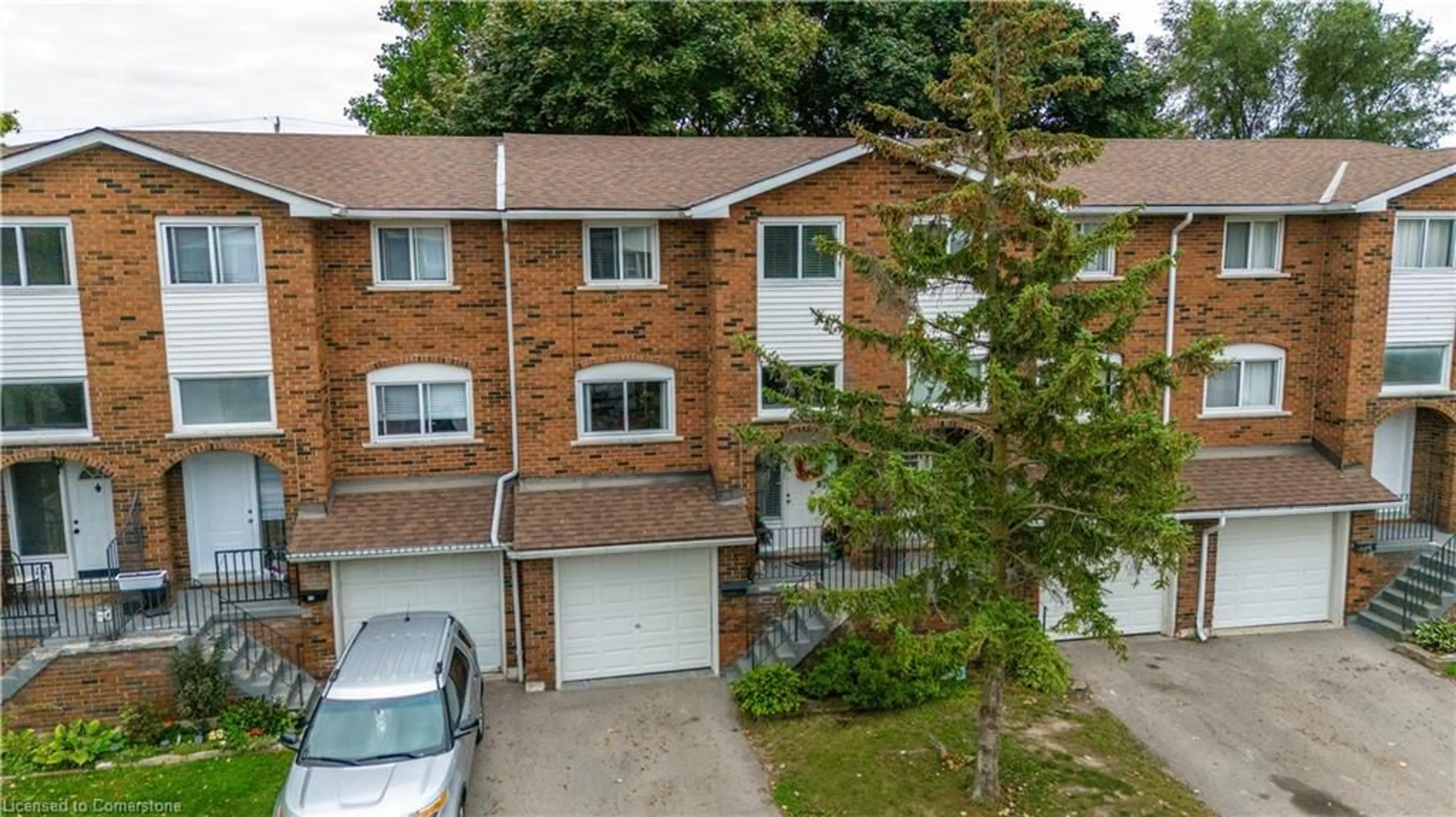 A pic from outside/outdoor area/front of a property/back of a property/a pic from drone, street for 123 Main St #29, Dunnville Ontario N1A 1J8