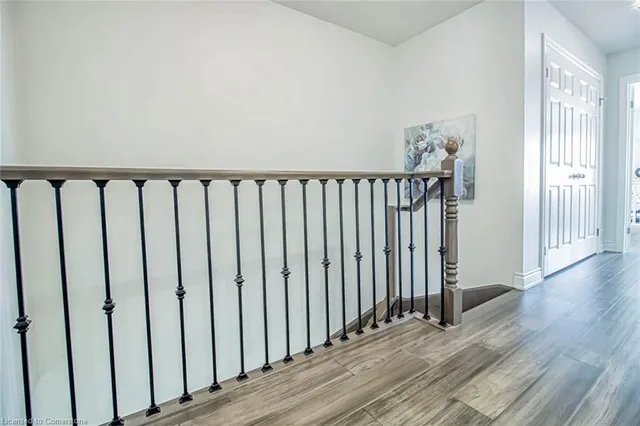 Additional property image - 370 Stonehenge Dr Unit 9