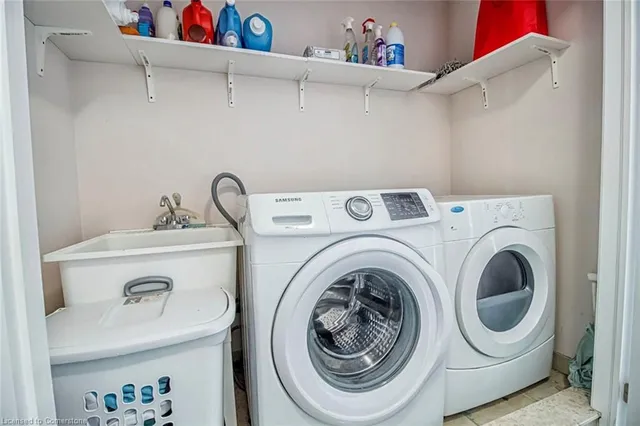 Additional property image - 370 Stonehenge Dr Unit 9