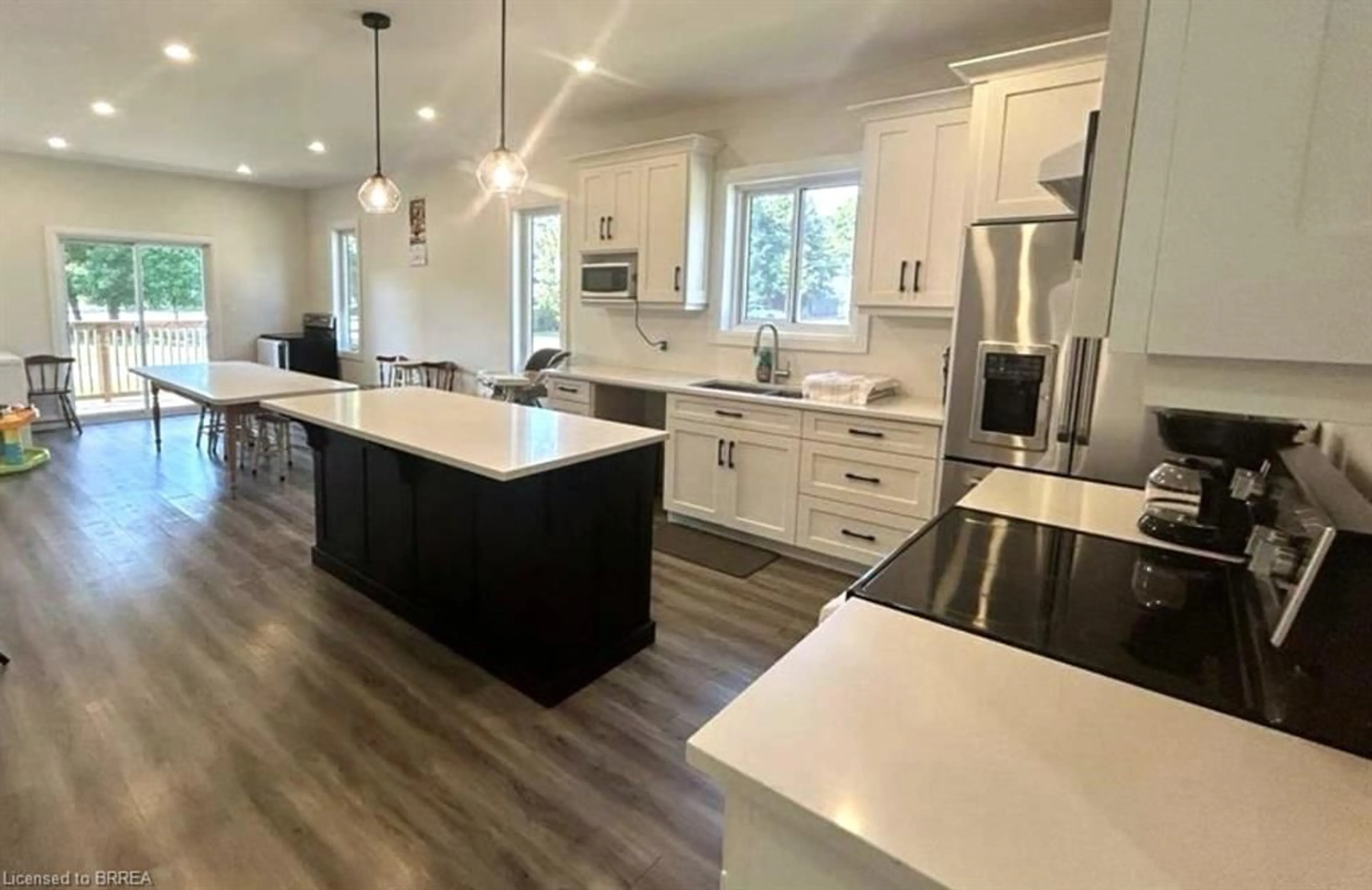 Open concept kitchen, unknown for 165 Gordon St, Bothwell Ontario N0P 1C0