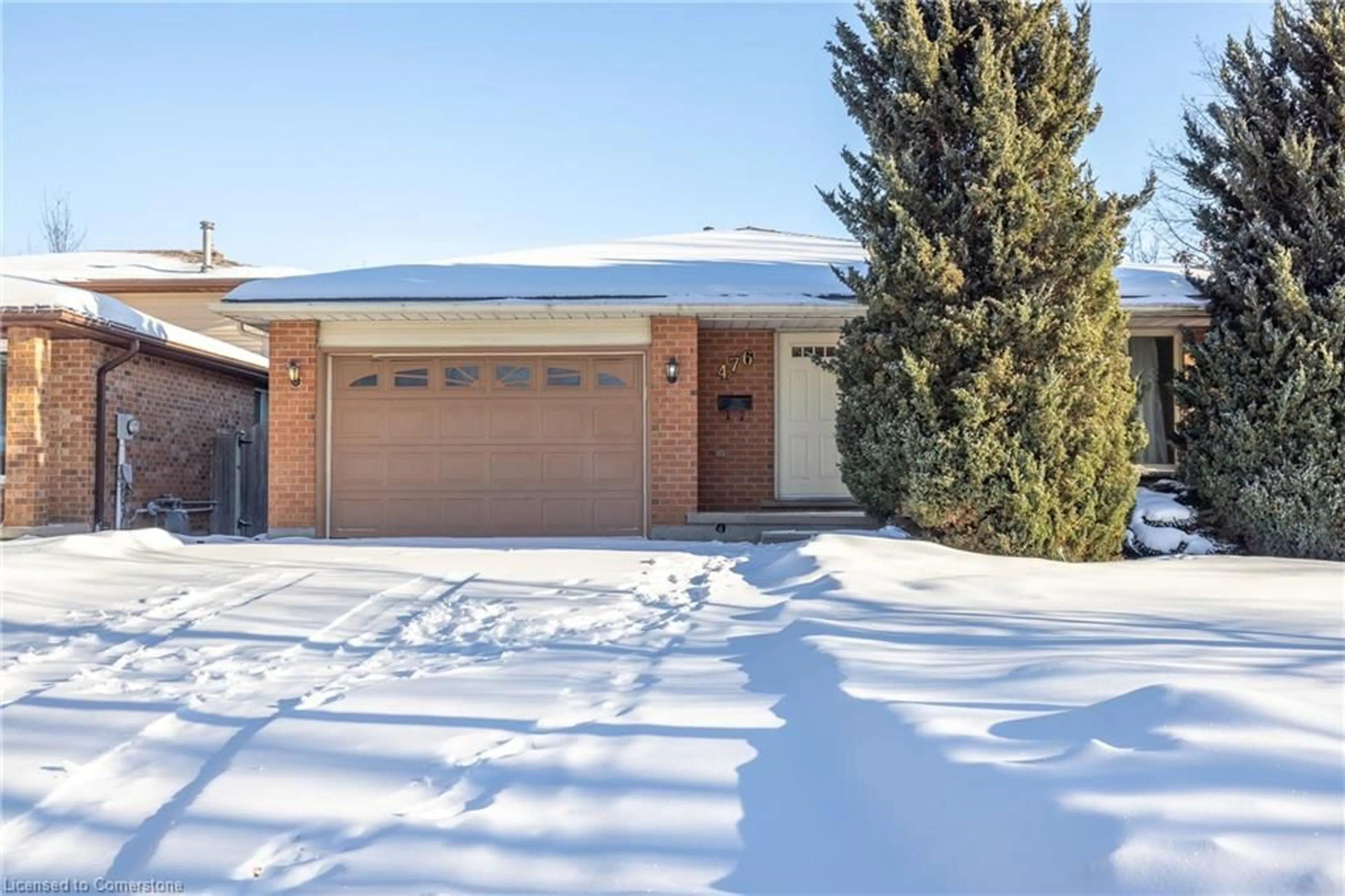 Home with brick exterior material, street for 476 Scotchmere Crt, Waterloo Ontario N2K 3E6