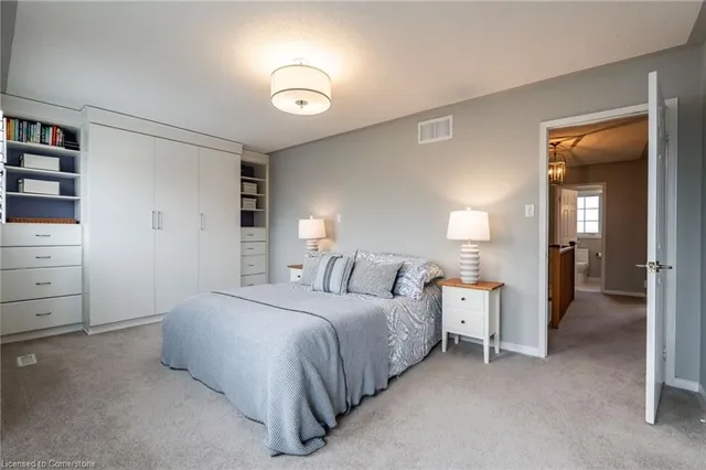 Additional property image - 2 Fenwick Pl