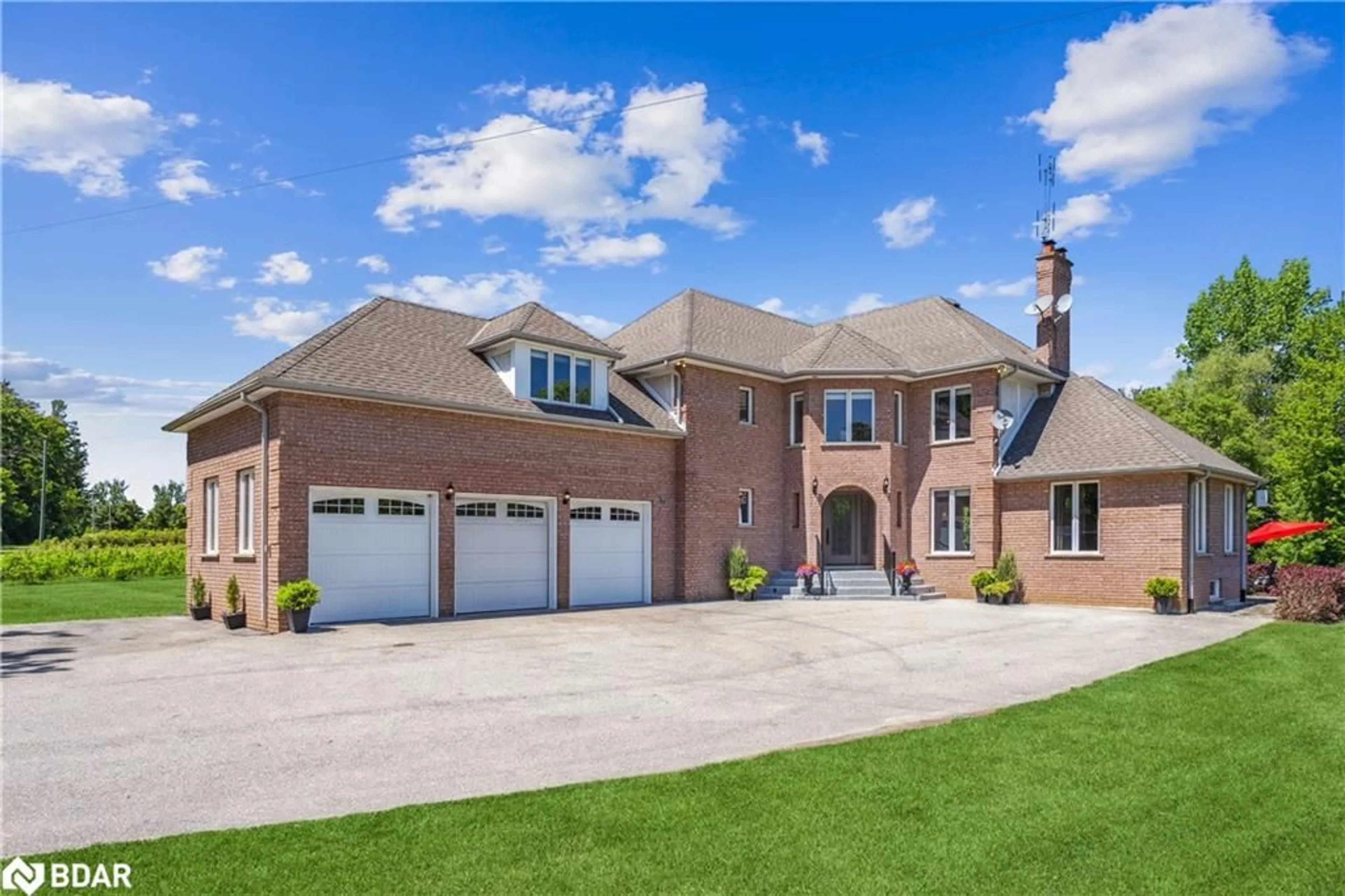 Home with brick exterior material, street for 10011 Hume Crt, Milton Ontario L9T 2X9