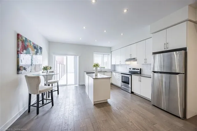 Additional property image - 121 William Duncan Rd