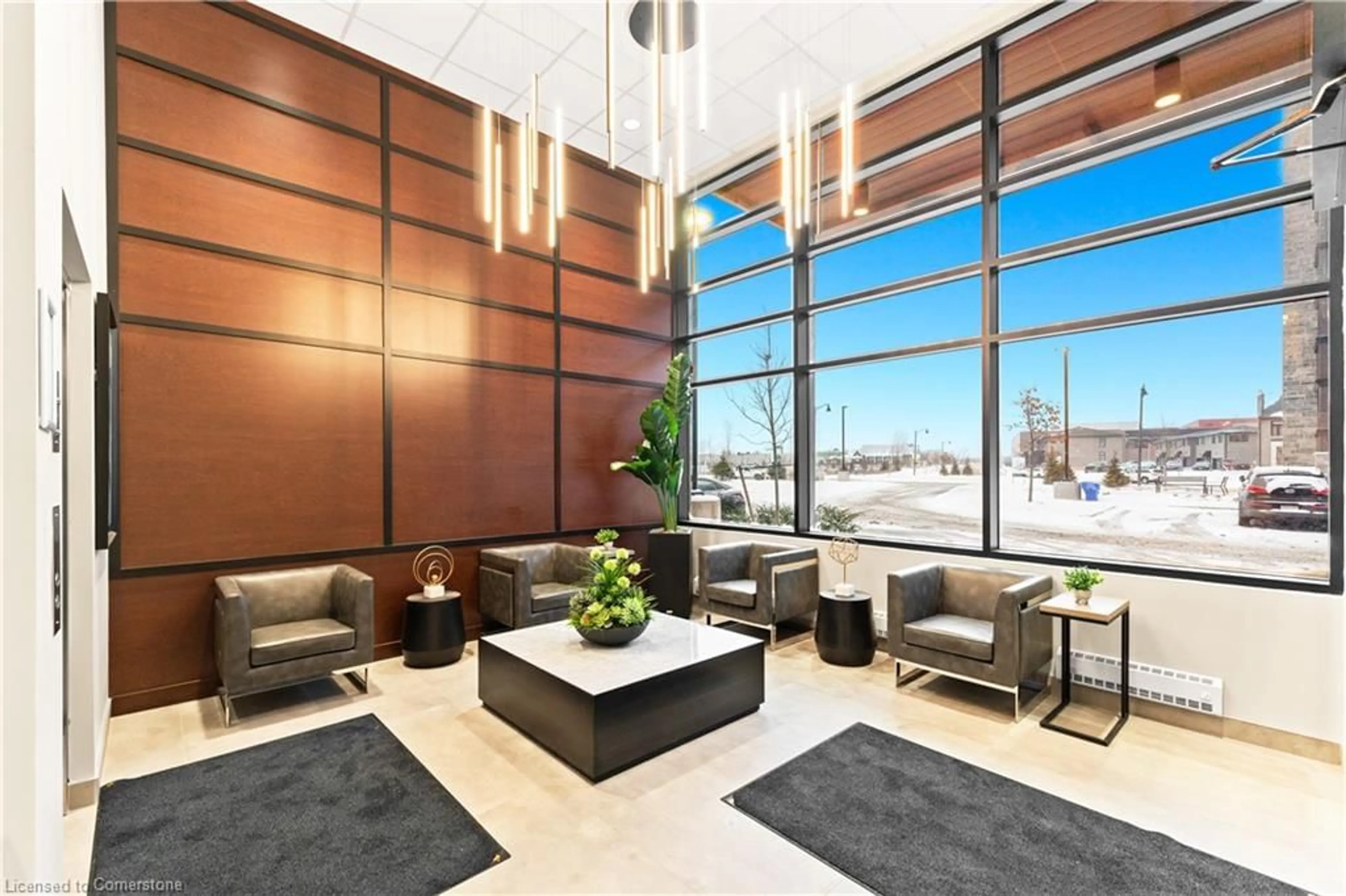 Lobby for 118 Summersides Blvd #401, Niagara Falls Ontario L0S 1E1