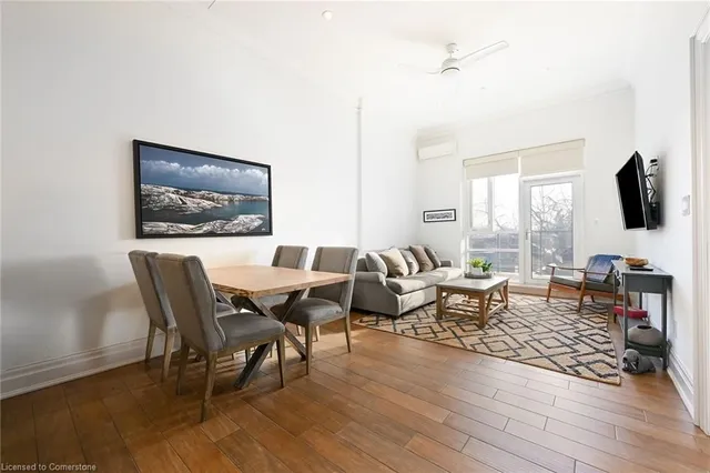 Additional property image - 397 King St Unit 205