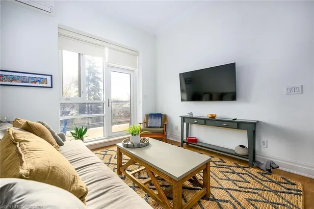 Additional property image - 397 King St Unit 205