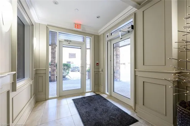 Additional property image - 397 King St Unit 205