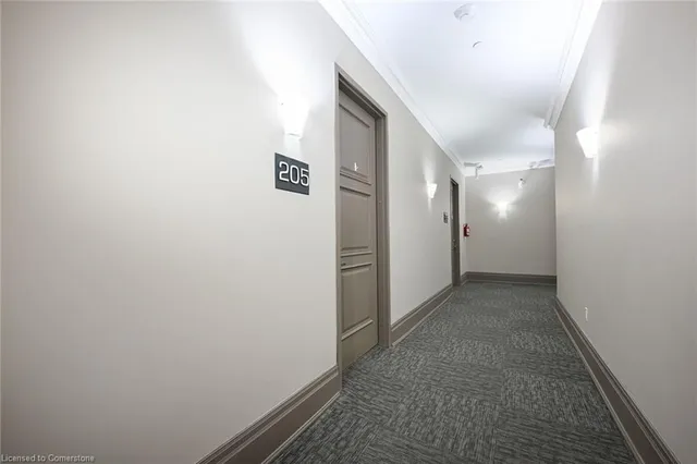 Additional property image - 397 King St Unit 205