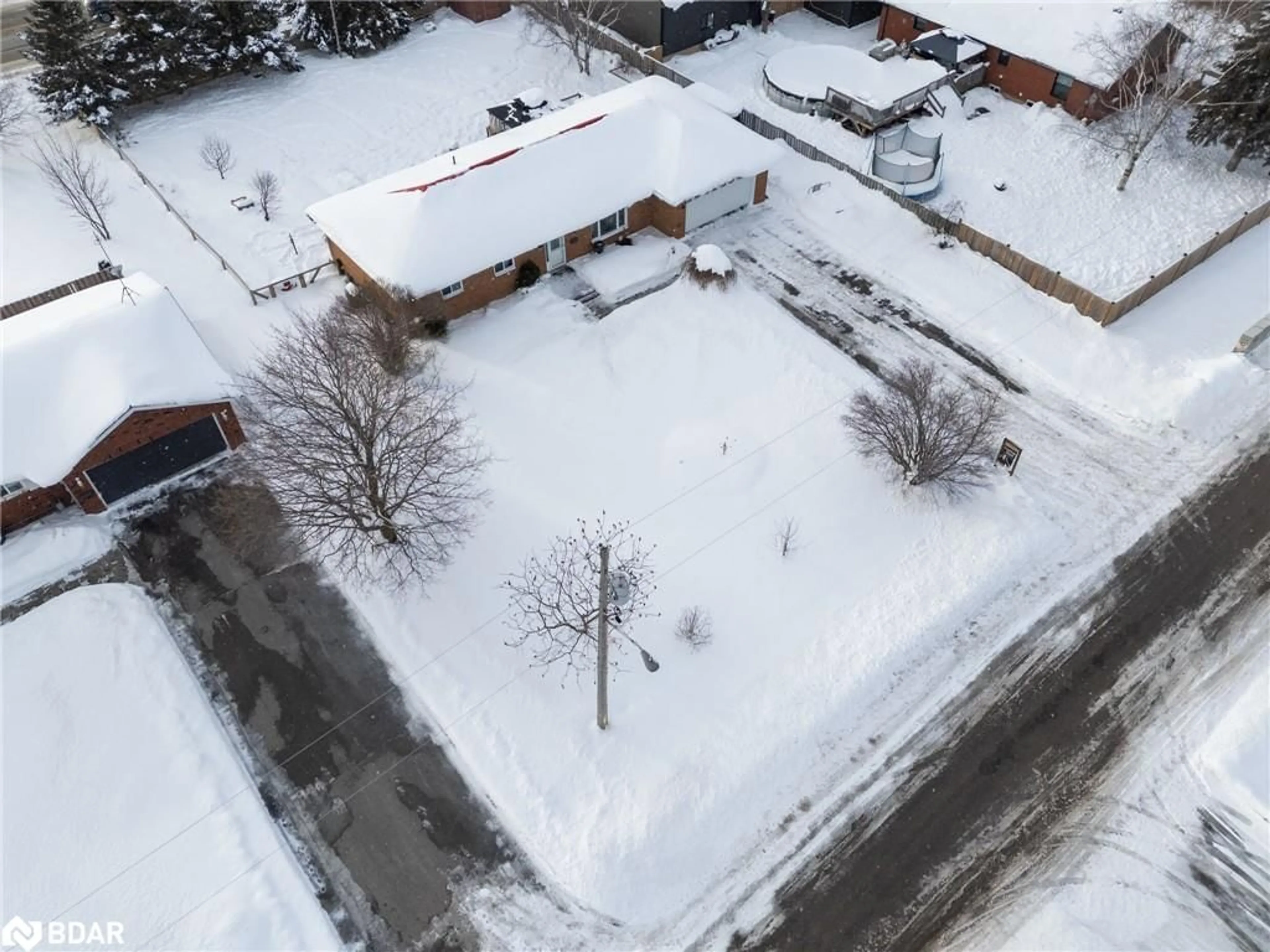 A pic from outside/outdoor area/front of a property/back of a property/a pic from drone, street for 6 Doble Dr, Oakwood Ontario K0M 2M0