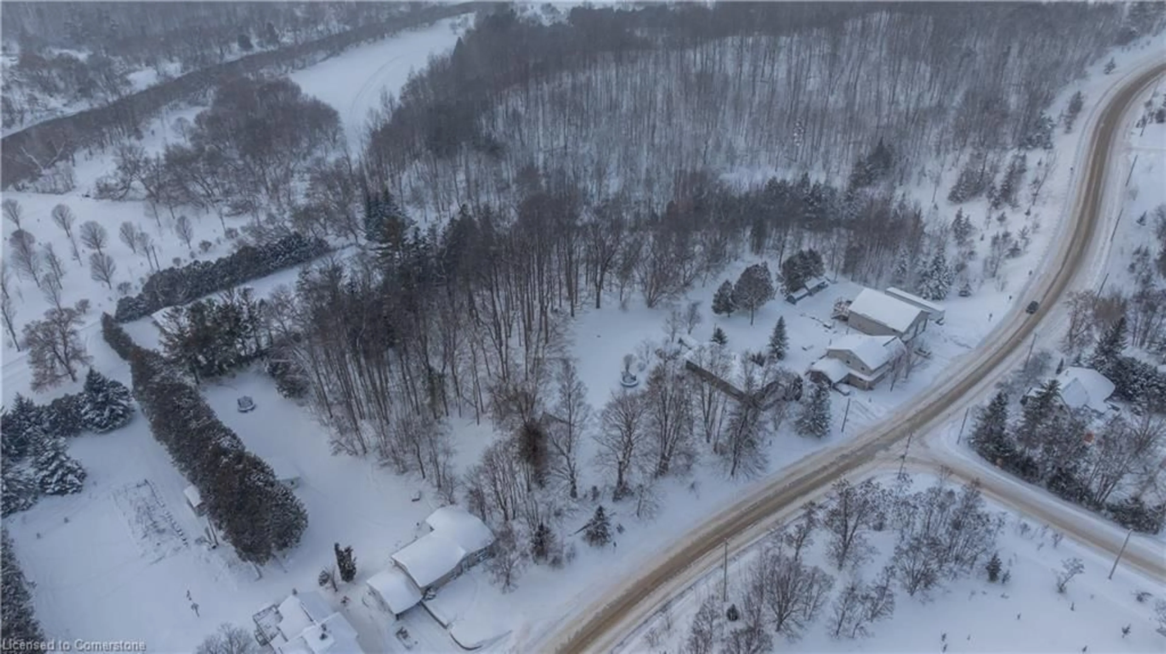 A pic from outside/outdoor area/front of a property/back of a property/a pic from drone, street for 37 Yonge St, Walkerton Ontario N0G 2V0