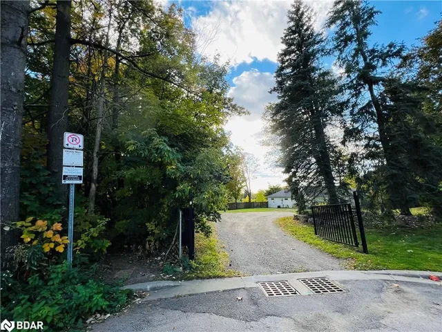 Additional image 12 of 8 Renwood Pl