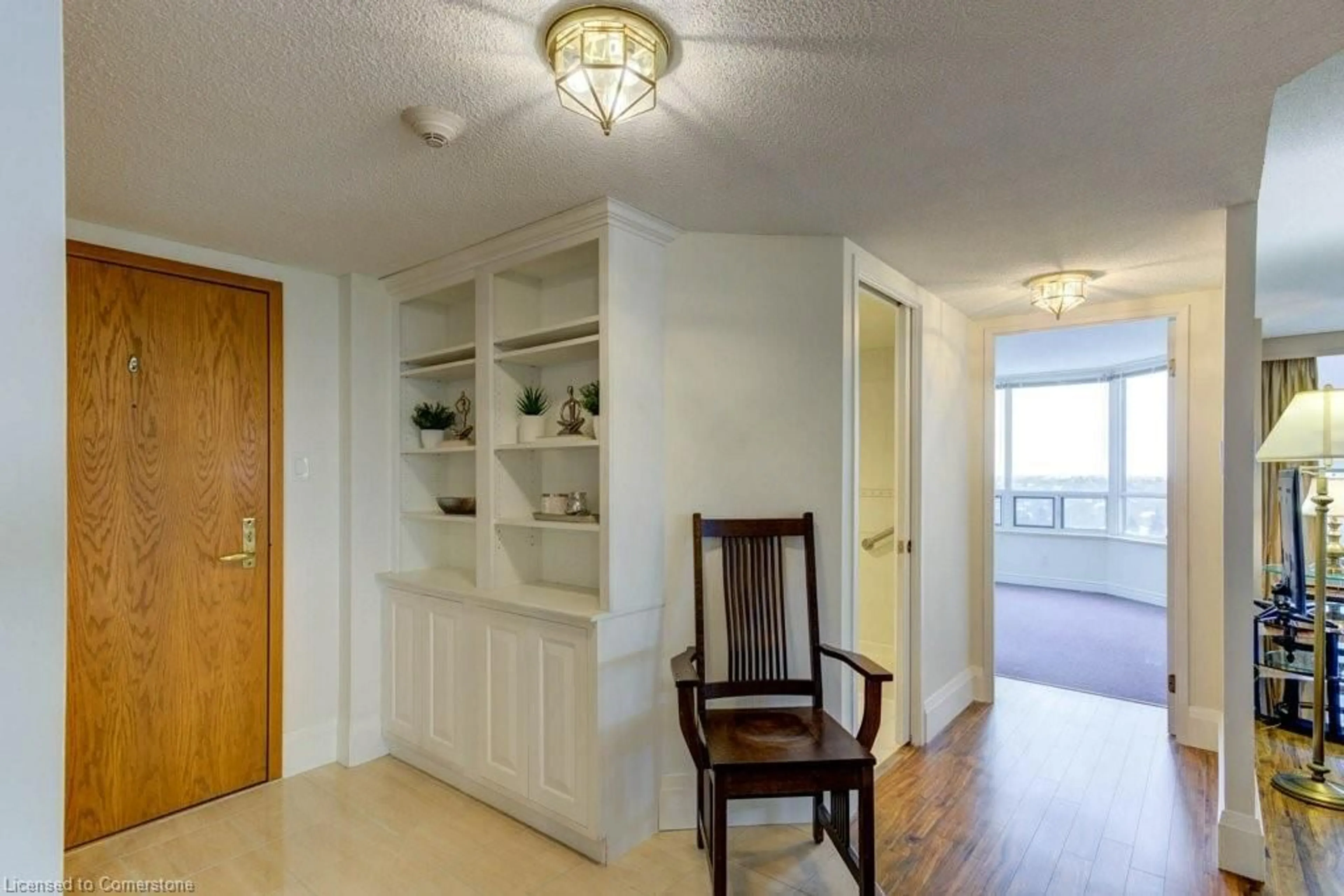 Indoor entryway for 6 Willow St #1602, Waterloo Ontario N2J 4S3