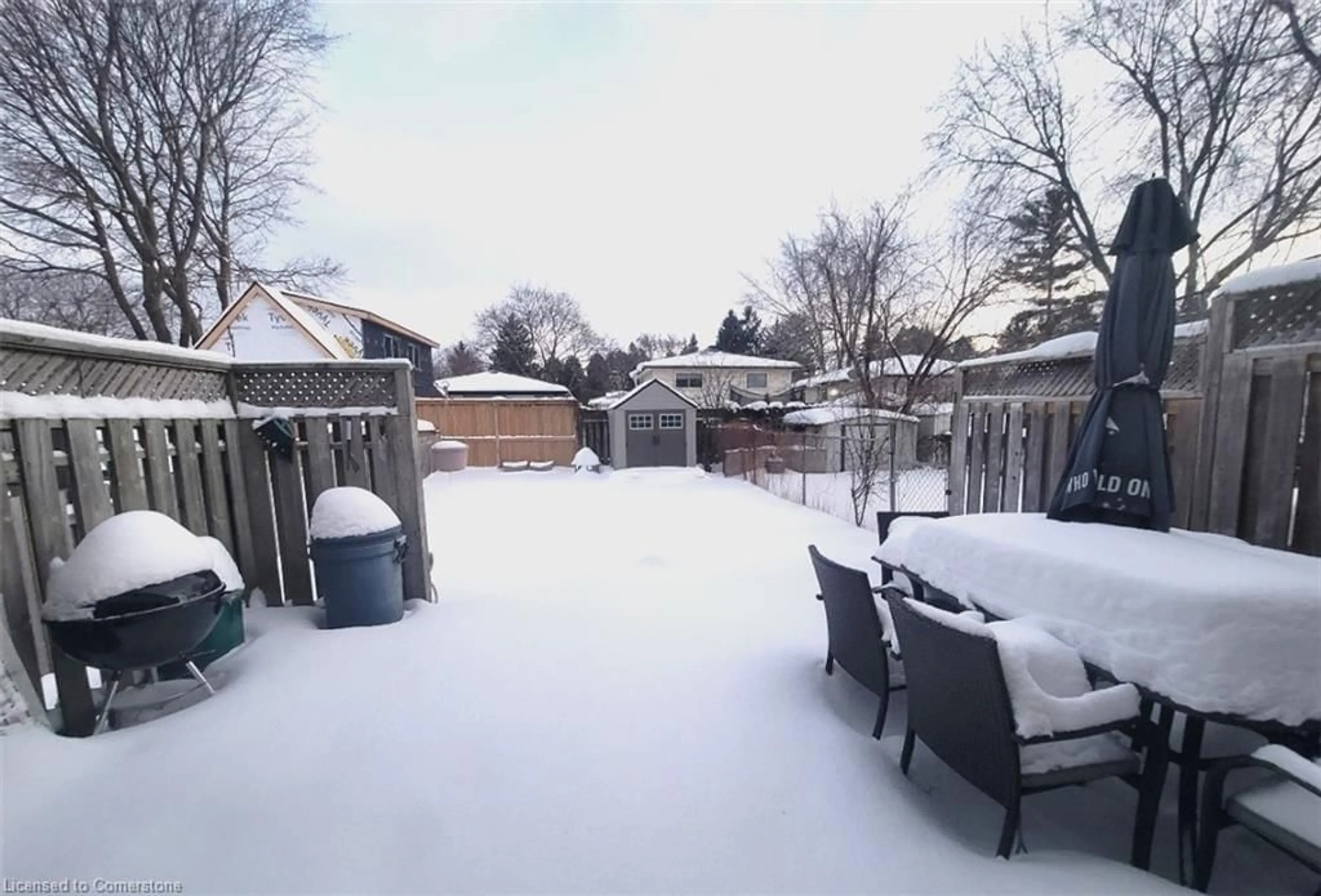 Patio, street for 42 Cedarhill Cres, Kitchener Ontario N2E 2H4