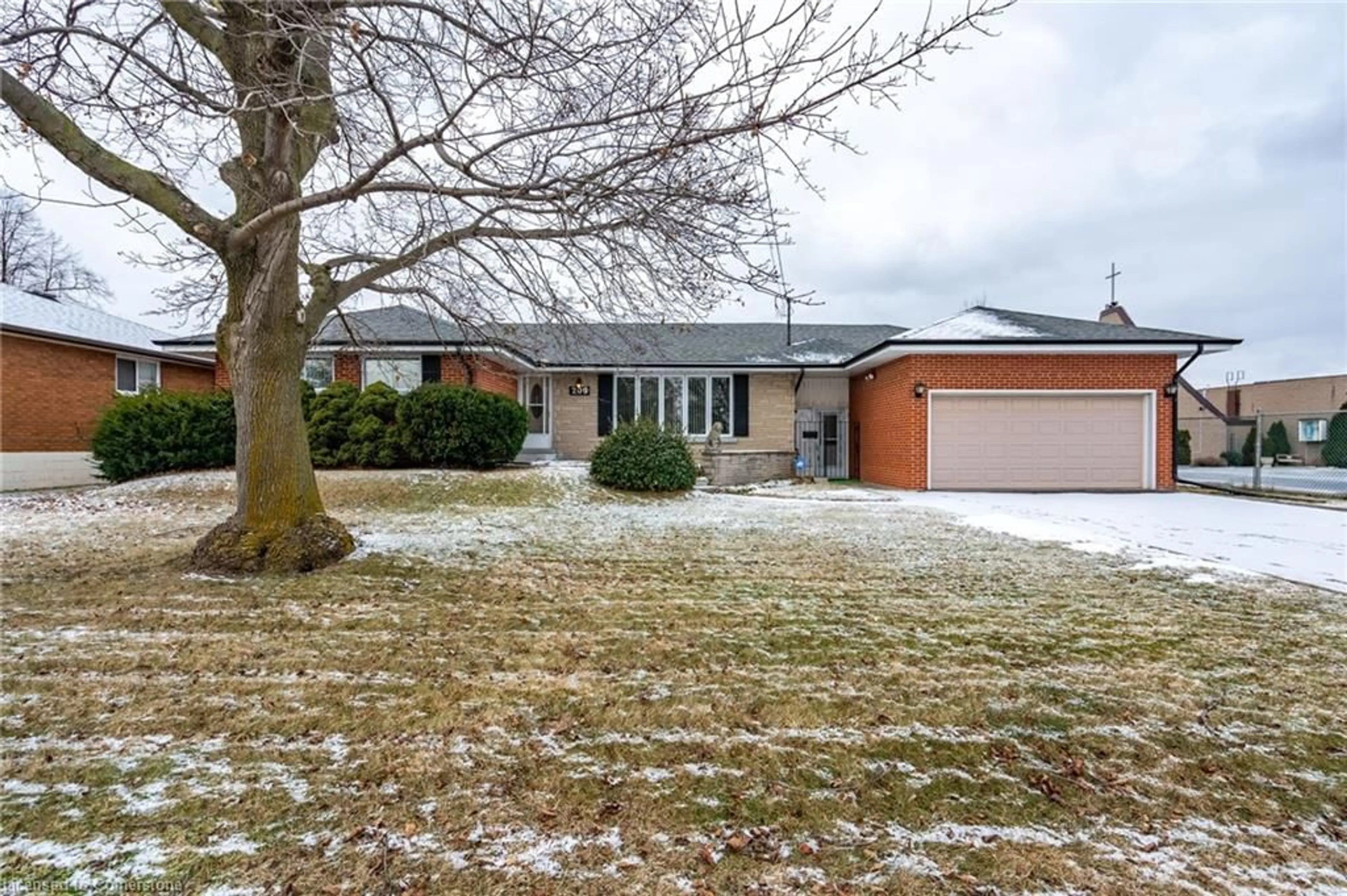 Home with brick exterior material, street for 209 Nash Rd, Hamilton Ontario L8H 2P8