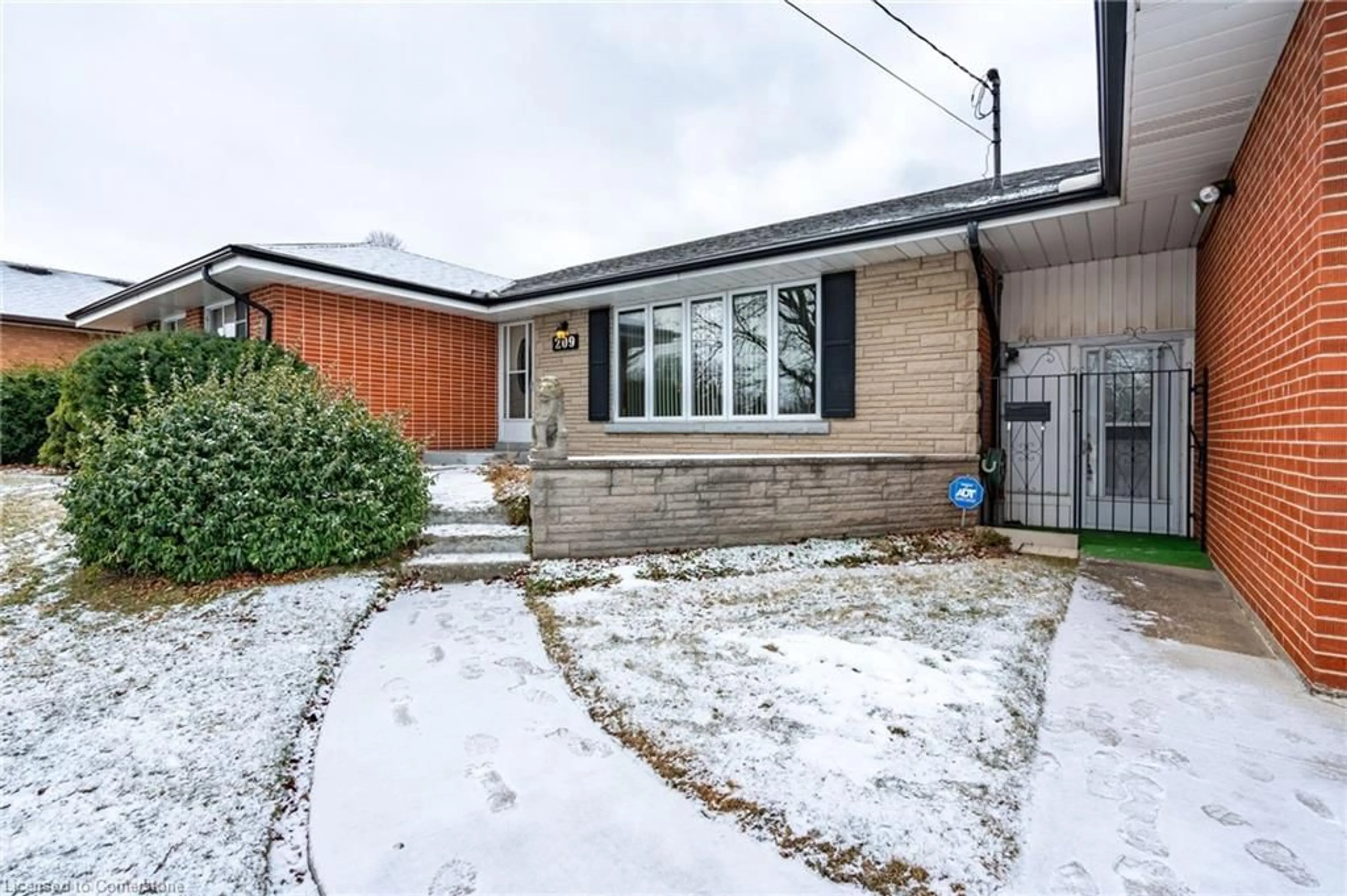 Home with brick exterior material, street for 209 Nash Rd, Hamilton Ontario L8H 2P8