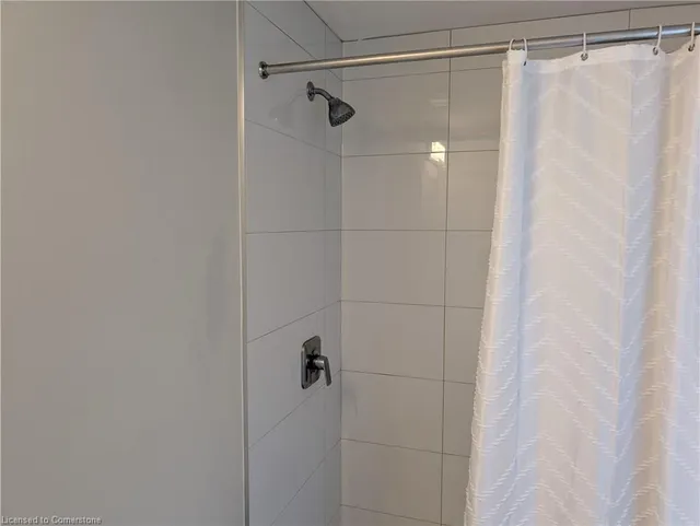 Additional property image - 15 Queen St Unit 1707