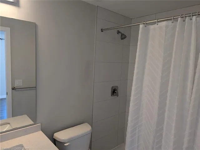 Additional property image - 15 Queen St Unit 1707