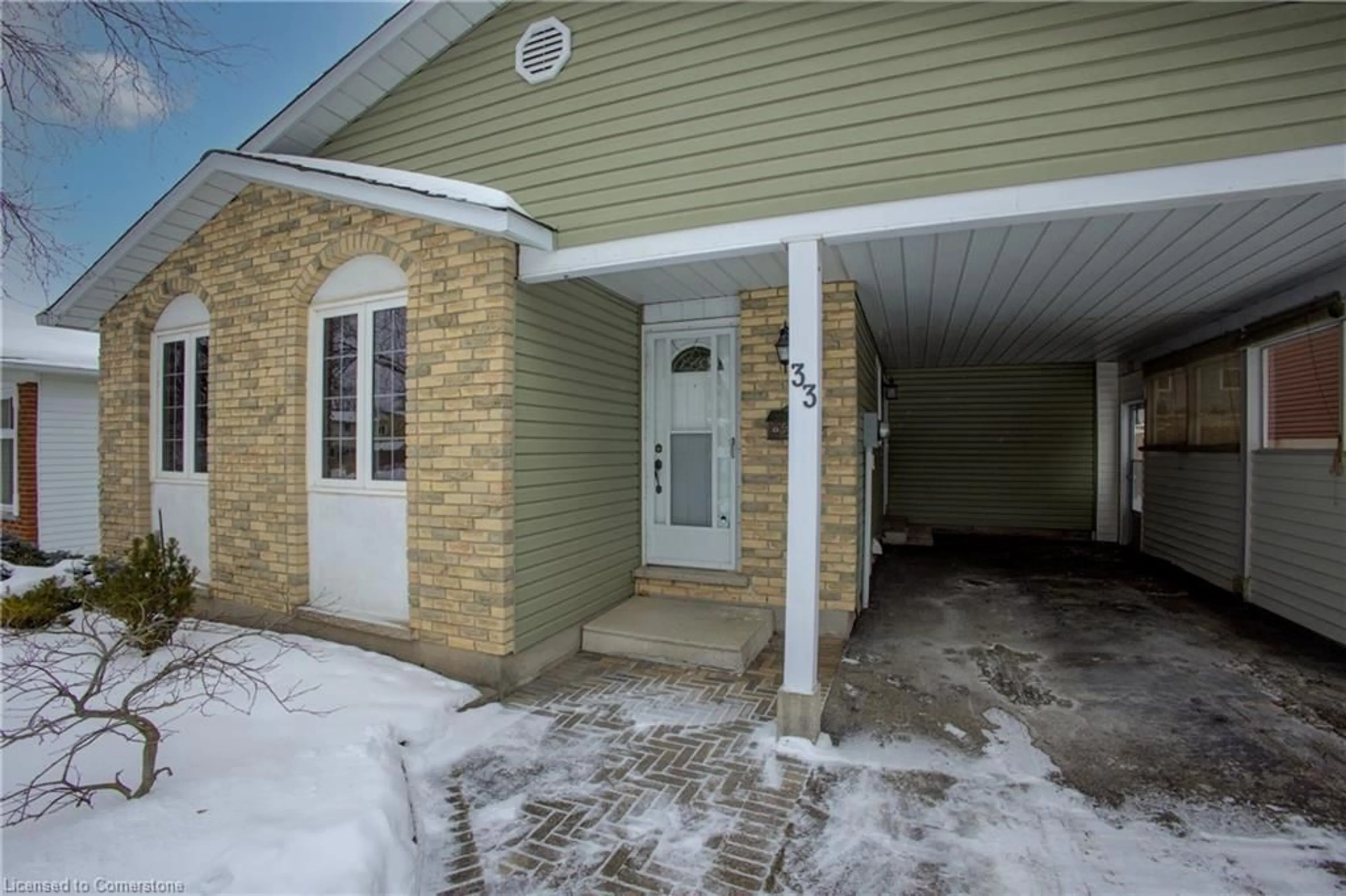 Indoor entryway for 33 Mayfield Ave, Waterloo Ontario N2J 4K1