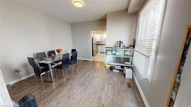 22 Emilie St, Brantford 3