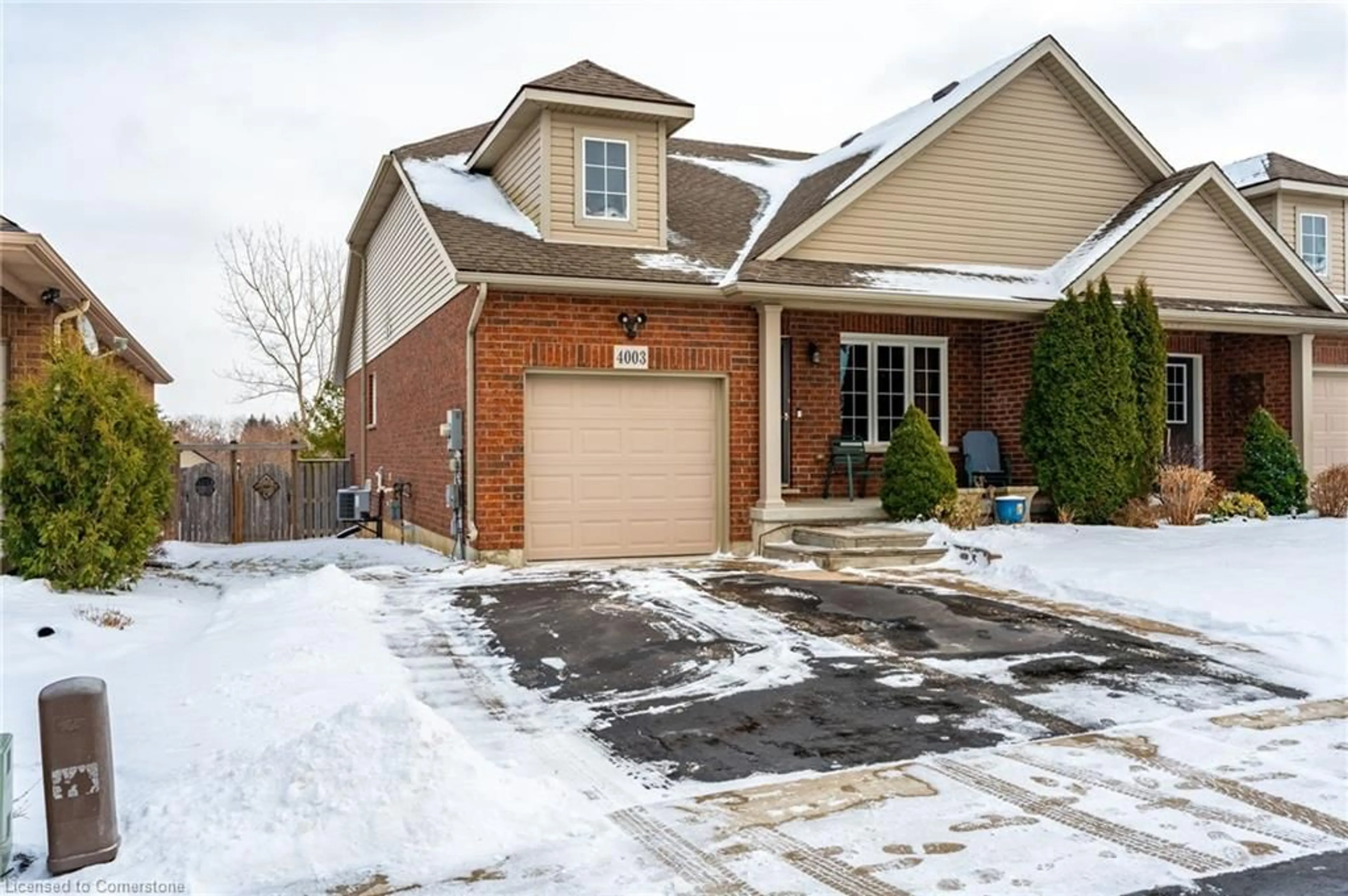 Home with brick exterior material, street for 4003 Ashby Dr, Beamsville Ontario L0R 1B9