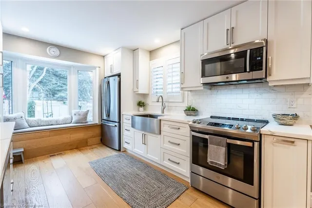 Additional property image - 371 Knightsbridge Cres